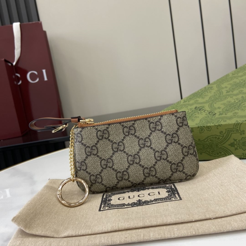 G*u*i wallets & purse